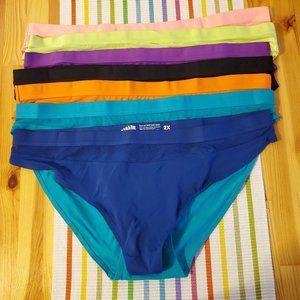 (7) - PARADE UNDERWEAR